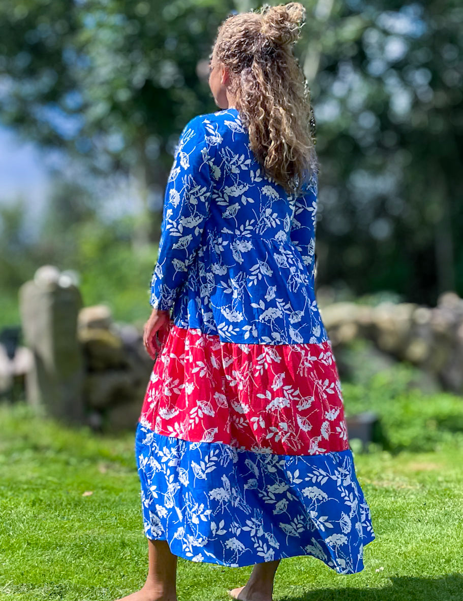 Bla_Blommig_Klanning_Molni_Blue_Top_252.jpg
