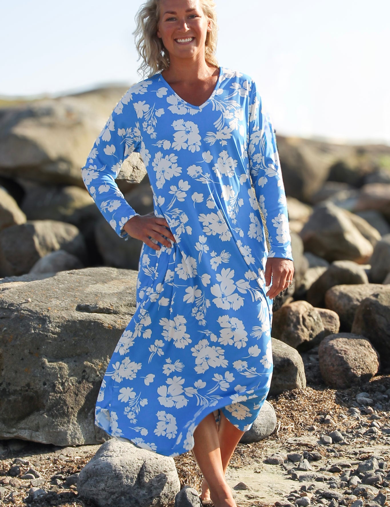 Bla_Blommig_Klanning_Riviera_Sky_Blue_252.jpg