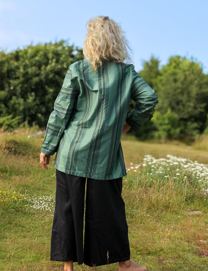 Gronrandig_oppen_skjorta_tunika_Lupin_Dark_Green_252.jpg