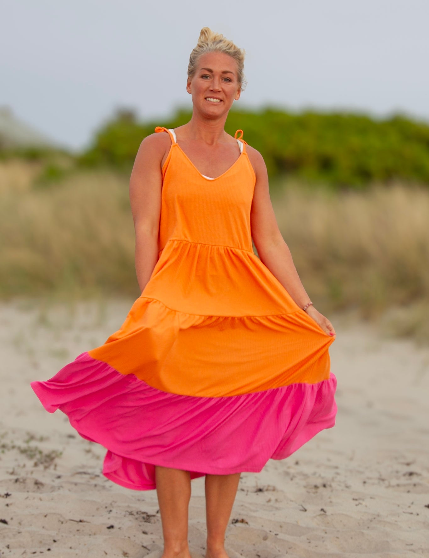 Orange_Rosa_Klanning_Solby_Orange_Pink257.jpg
