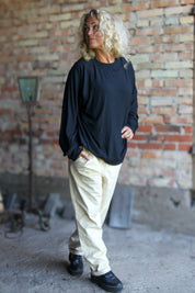 White Pants Kaimana Cream White