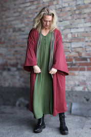 Roter Kimono Kastanienbraun