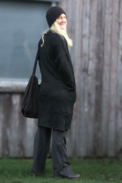 Musta Neulottu neulemekko Backa Black