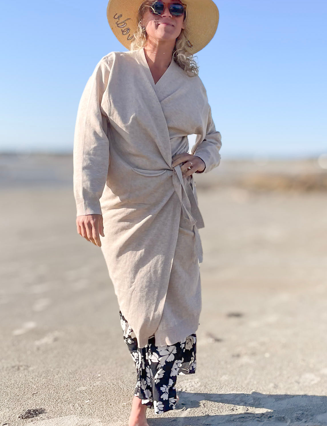 Beige_Cardigan_Kvarnsveden_Beige_258.jpg