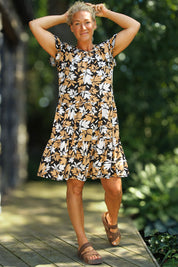 Beige gemustertes Kleid Naomi Black Base Beige Leaf