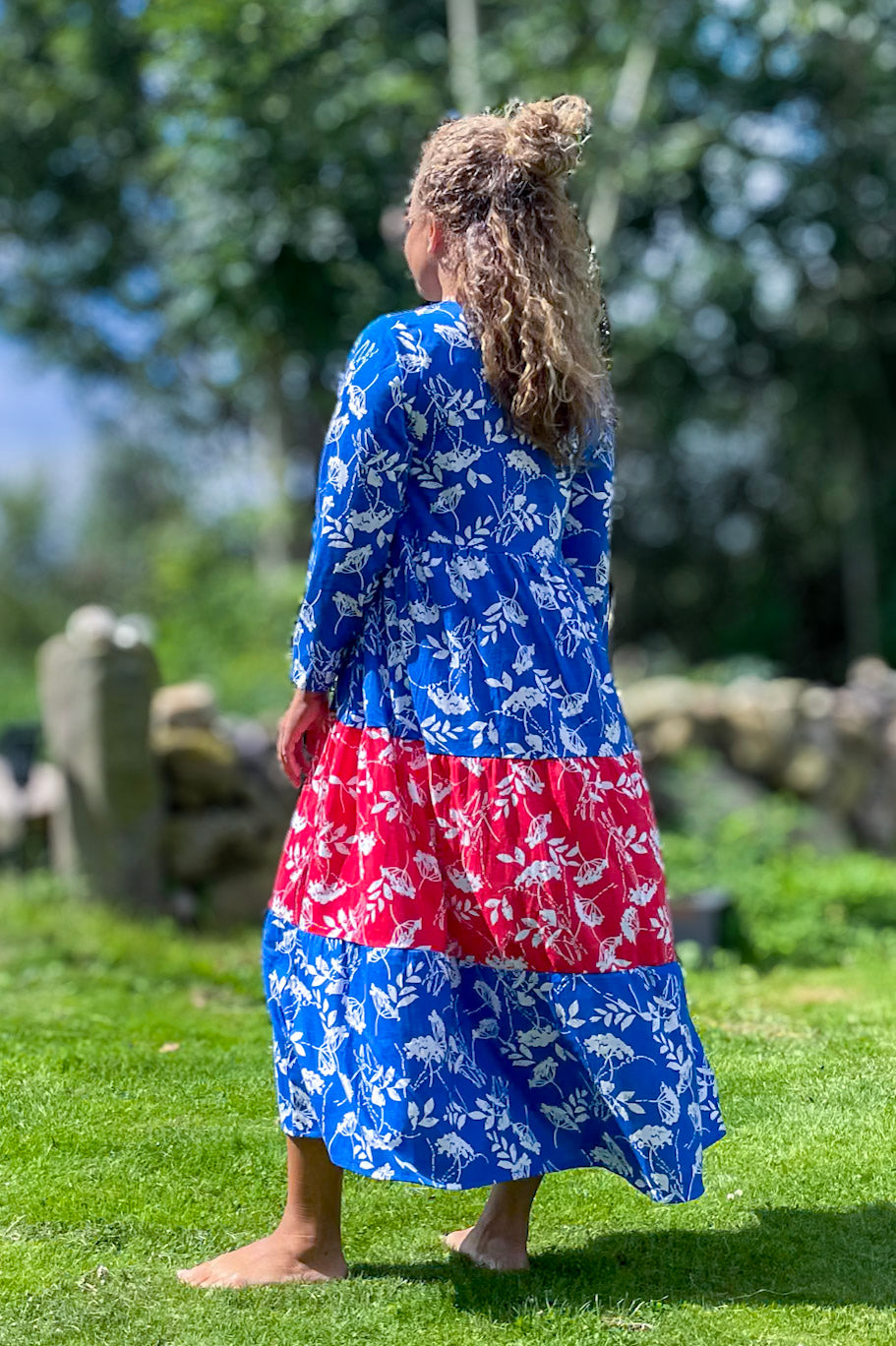 Blaues Blumenkleid Molni Blaues Top