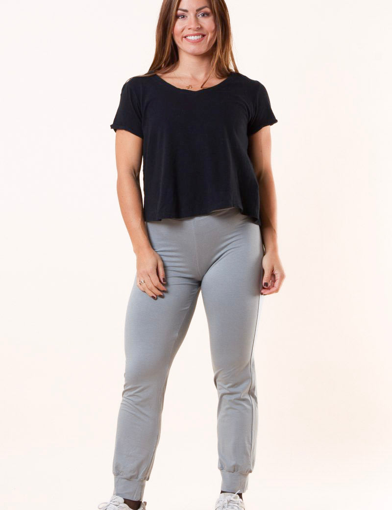Gra_Legging_Basic_Grey_251_1.jpg