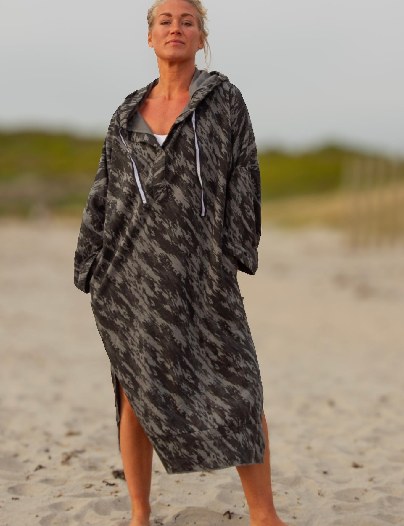 Gra_Monstrad_Hoodie_Klanning_Kokomo_Black_Grey256.jpg