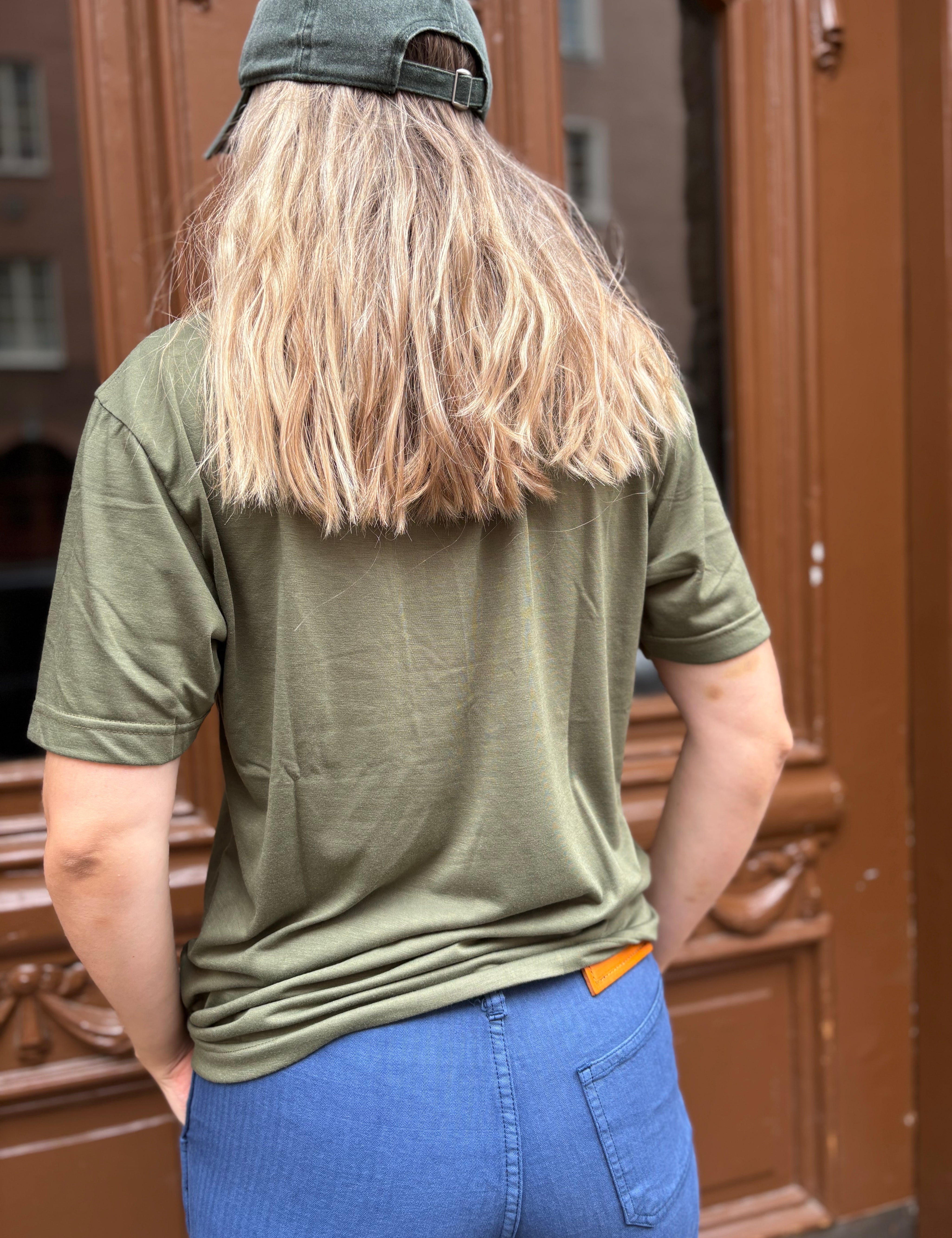 GronT-ShirtLPHangmattaVintageGreen2.jpg