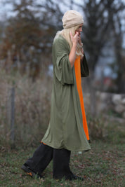 Grüner Kimono Warmes Grün