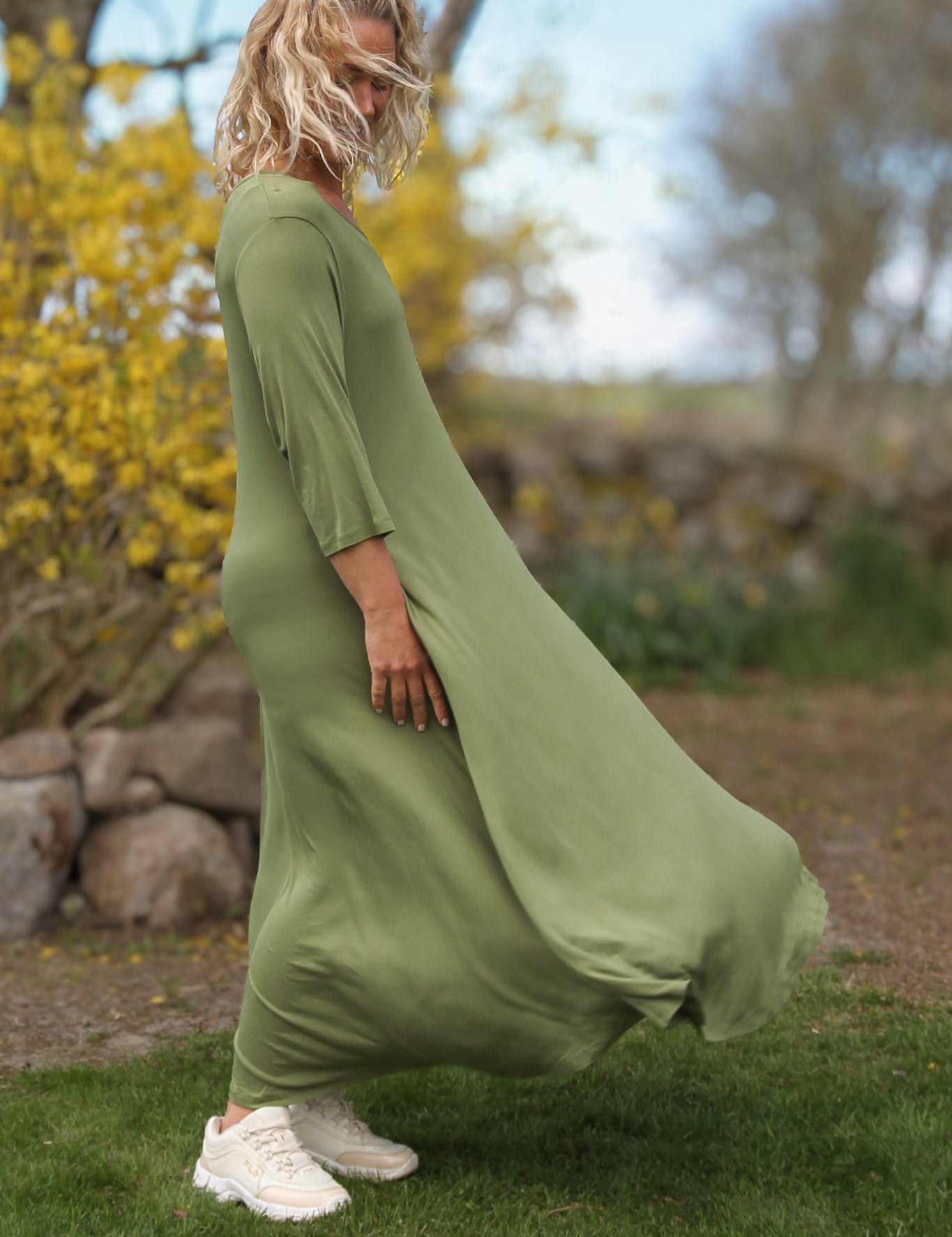 Gron_Klanning_Ballerina_V-Neck_Long_Green4.jpg