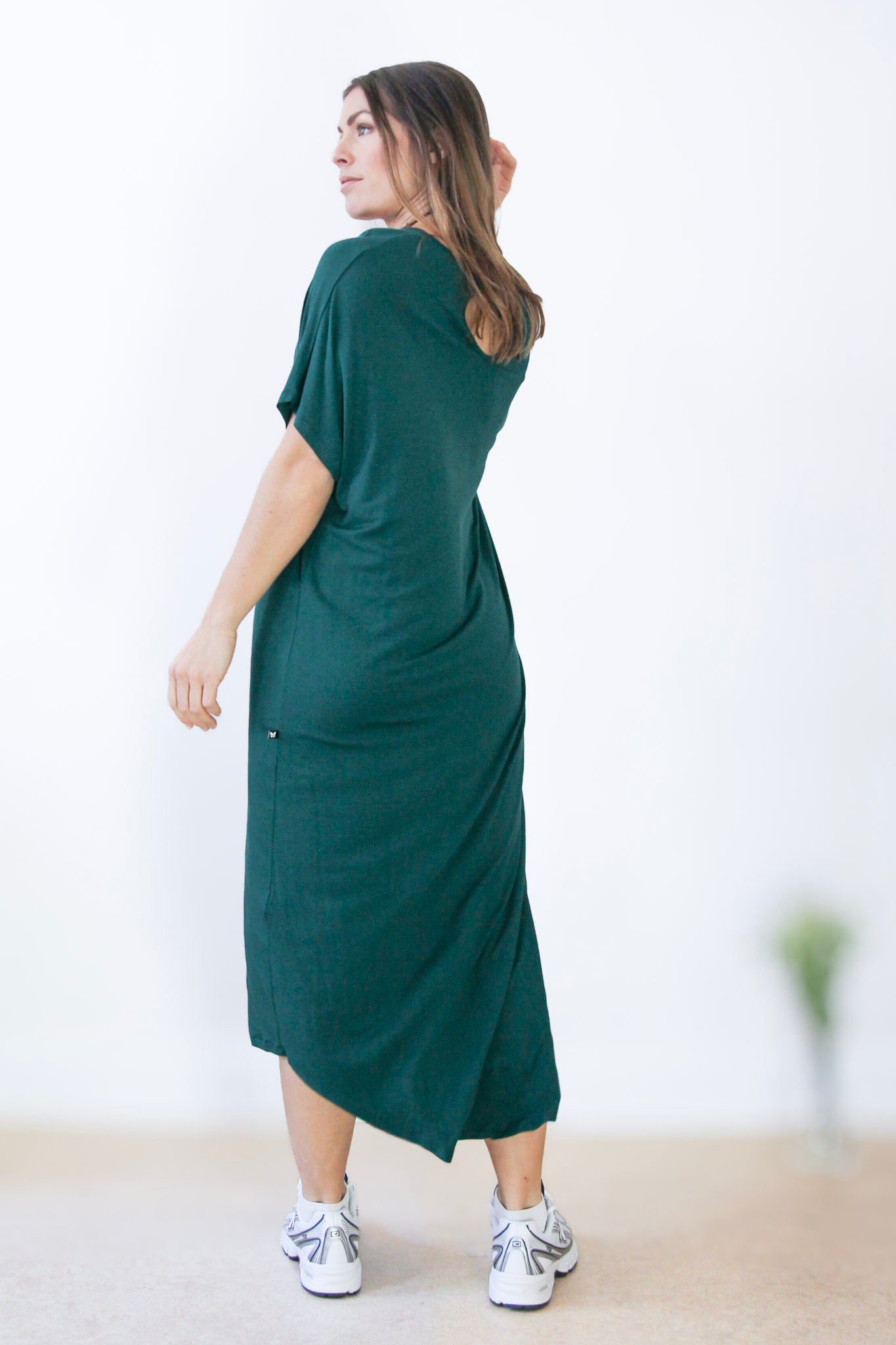 Grünes Kleid Eveline Smokepine Green