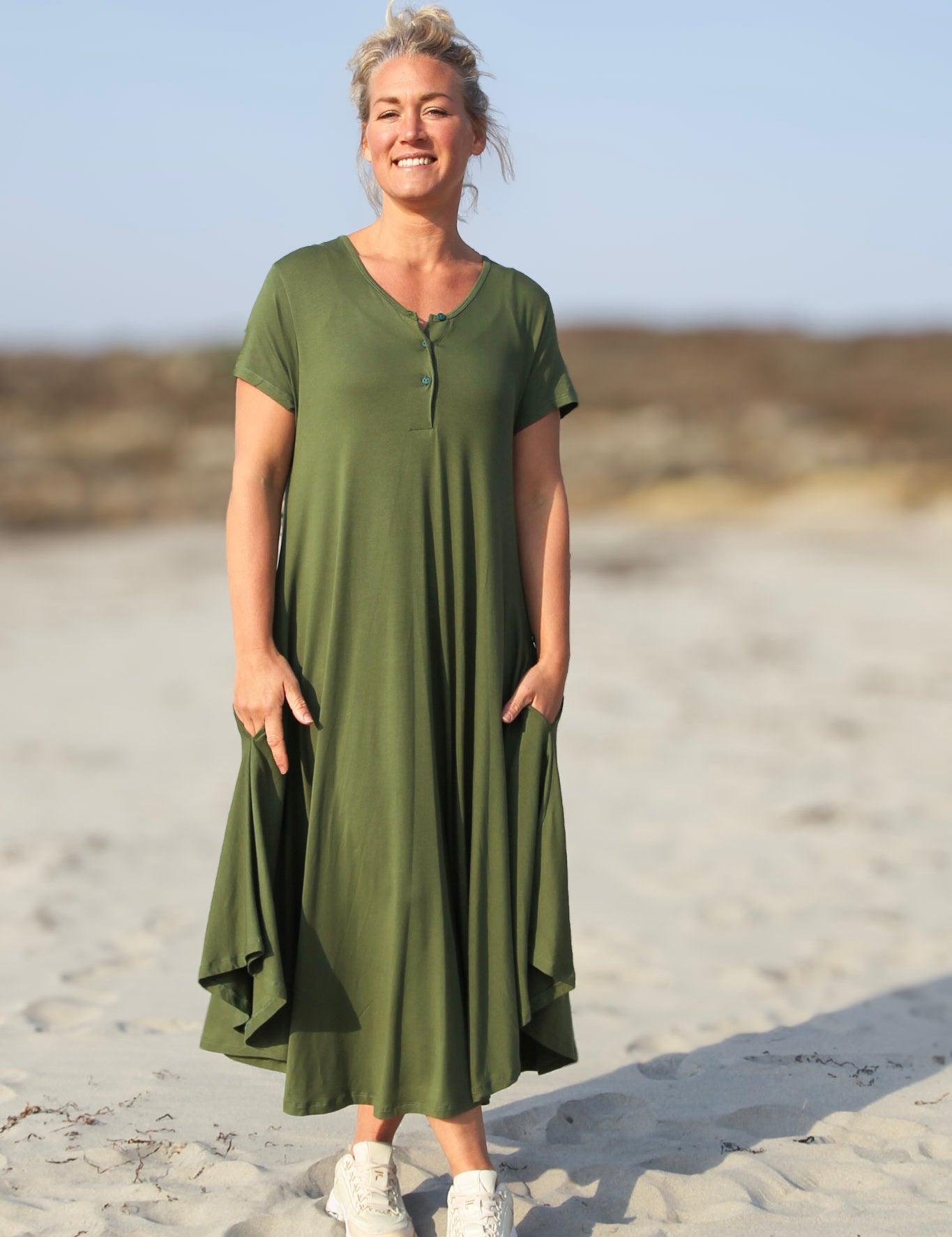 Gron_Klanning_Lillyane_Long_Warm_Green_258.jpg