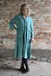 Green Dress Miryam Lenolium