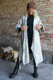 Raidallinen kimono Aderna Light Stripe