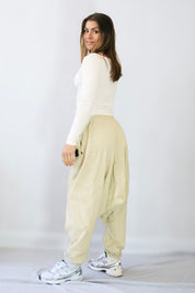 Krämvit Haremsbyxa Yogi Cargo Cream White