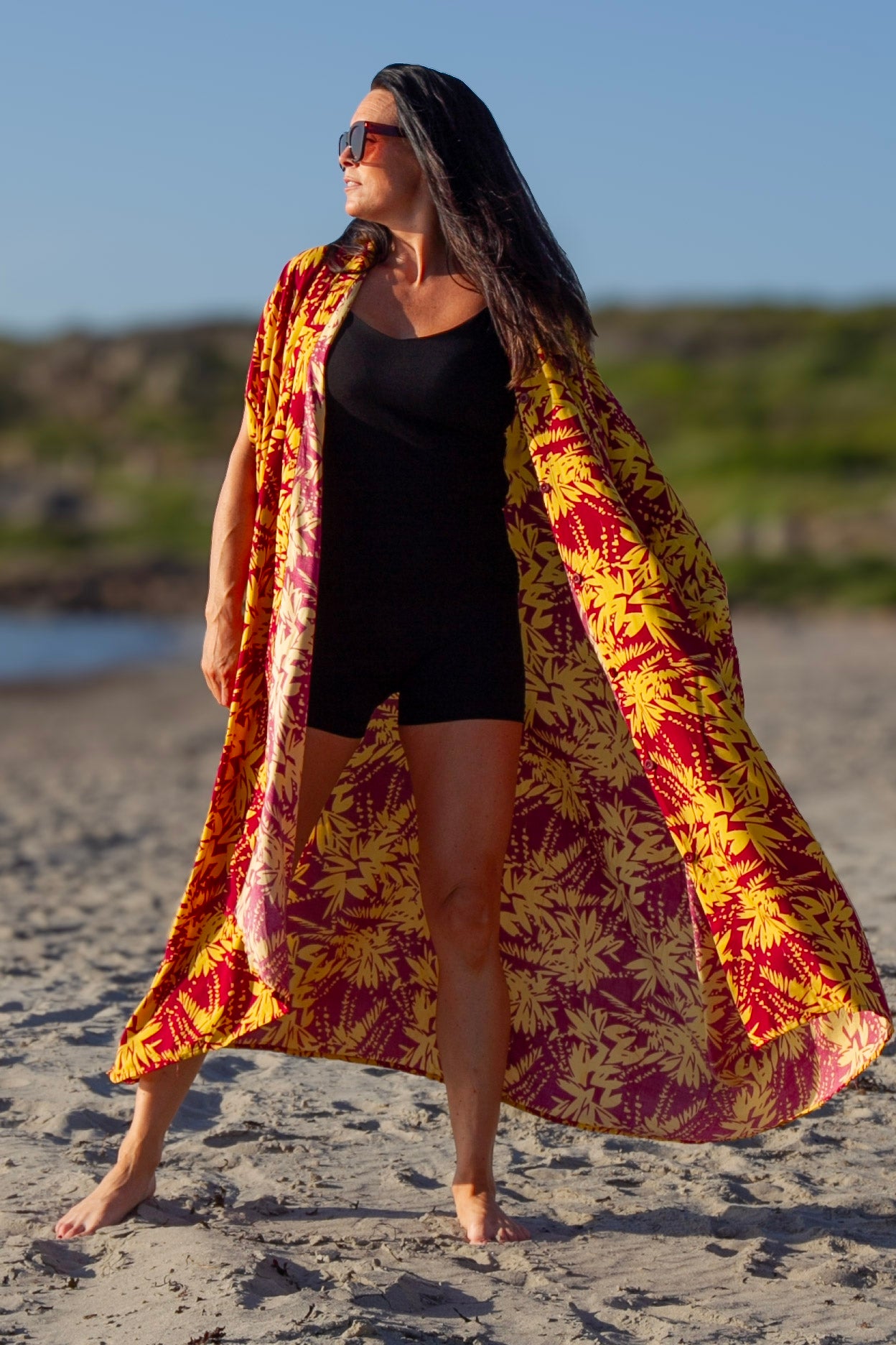 Purppura/keltainen lehtikuvioinen kaftan-mekko Flower Sea Purple Yellow