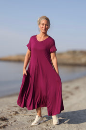 Lilla kjole Ballerina V-hals Caspium Plum