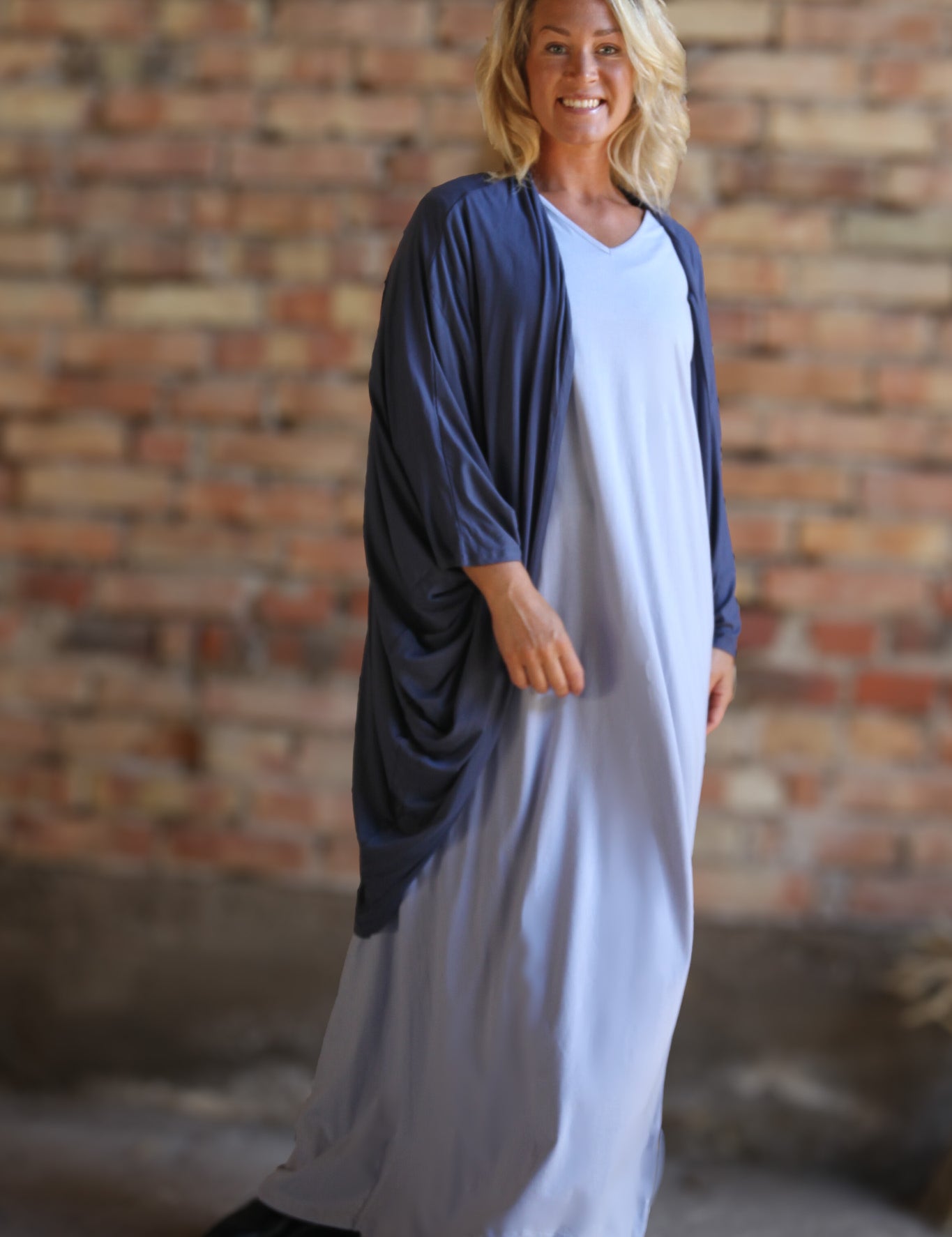 Mork_bla_Kimono_3.jpg