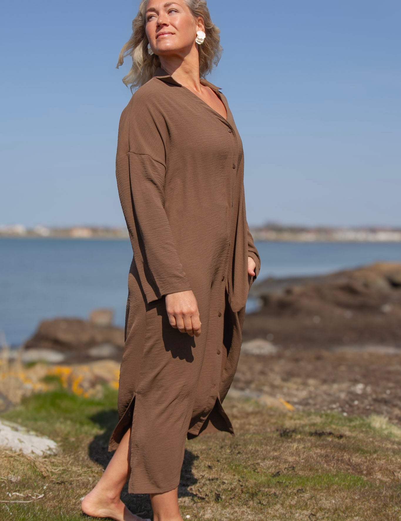 Morkbrun_Klanning_Sahara_Longsleeve_Dark_Brown_258.jpg