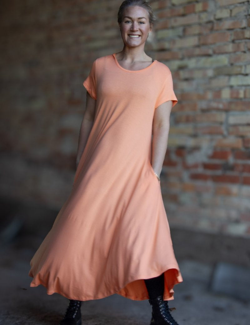 Orange_Klanning_Ballerina_Long_Orange_Potters._This_page_is_ready_Orange_Klanning_Ballerina_Long_Orange_Potters_252.jpg