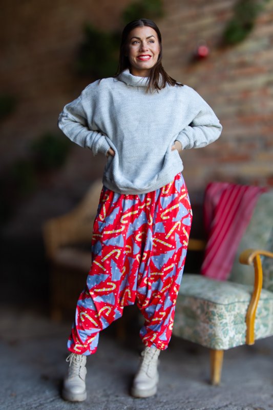 Red Harem Pants Yoggi Christmas Red Base