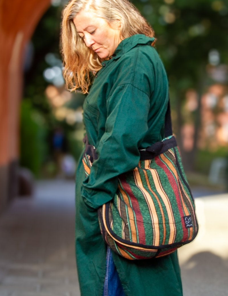 Rod_gron_randing_Vaska_Hamra_Red_Green_Stripe_251.jpg