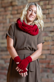 Röda Halvvantar Tyra Red