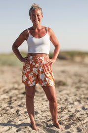 Vaaleanpunaiset kukkashortsit Ronja Peach