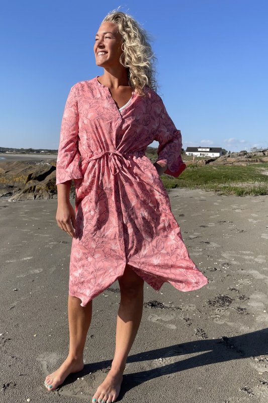 Rosa Klänning Lilly Pink Leaf