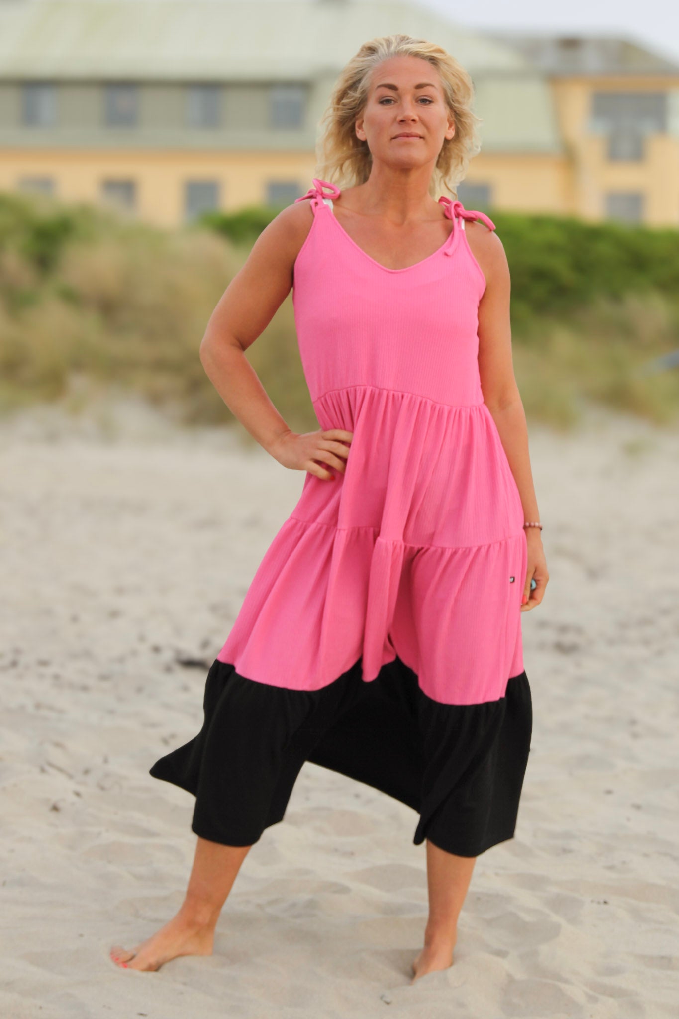 Pink &amp; Black Kjole Solby Pink &amp; Black 