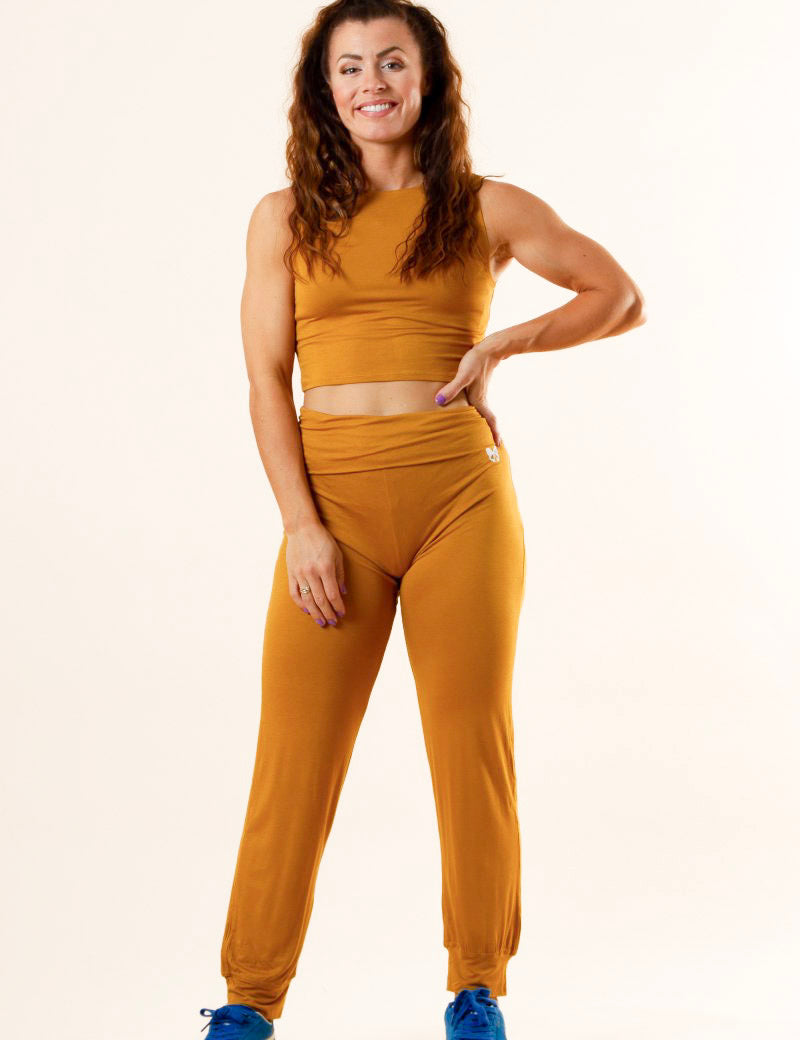 Senapsfargade_Tights_Yoga_Stretch_Mustard_252_1.jpg