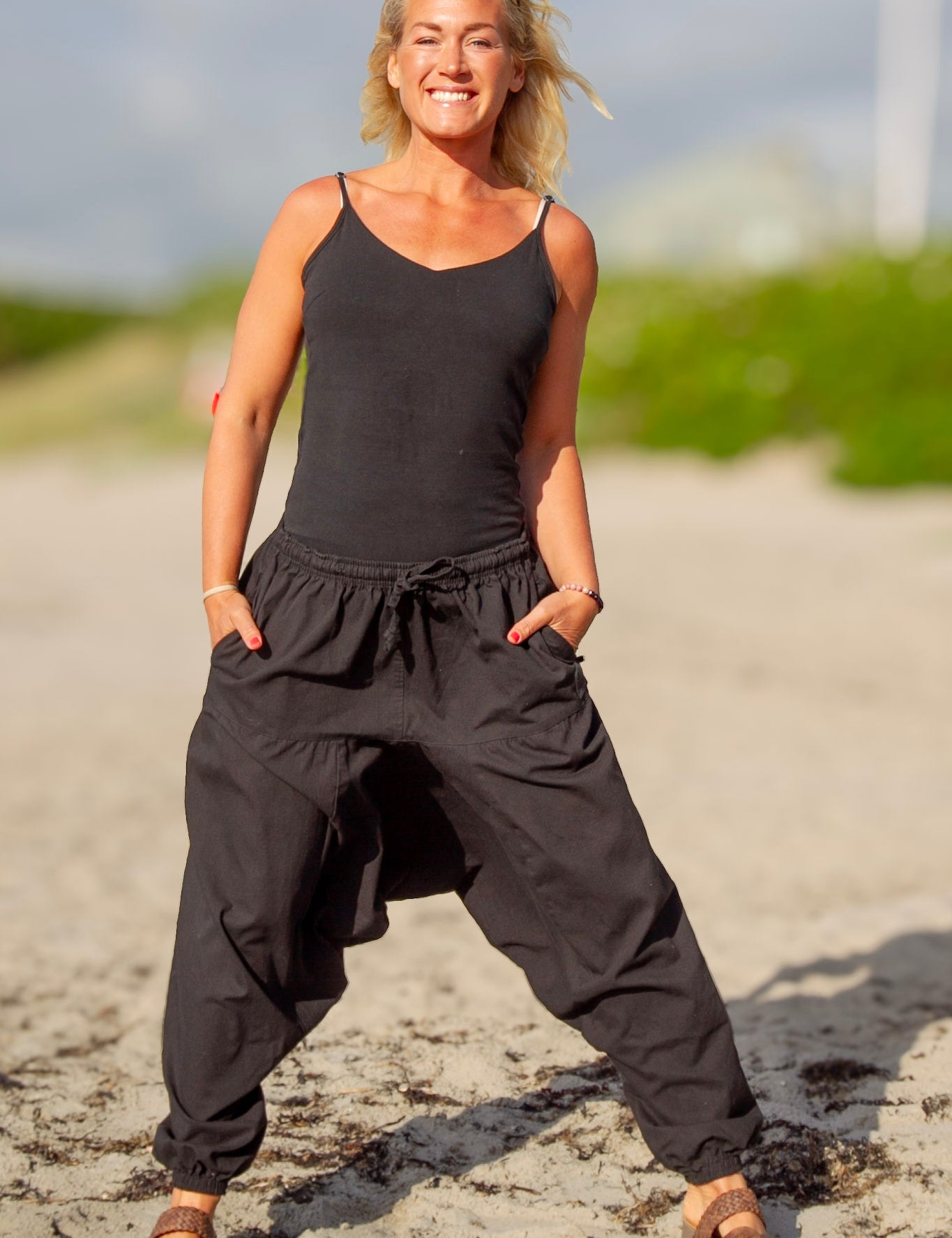 Svart_Haremsbyxa_Yogi_Cargo_Black241.jpg