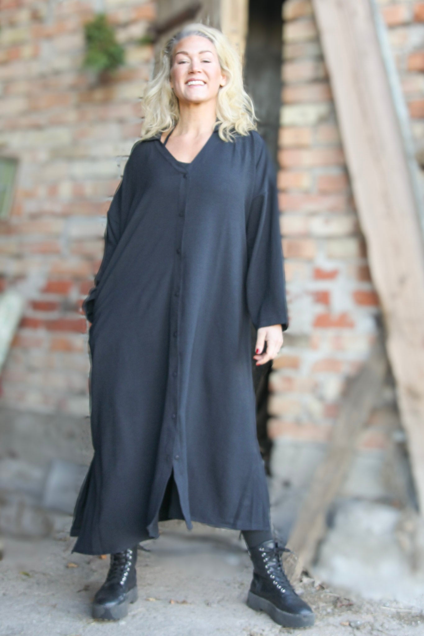 Svart Klänning Sahara Longsleeve Black