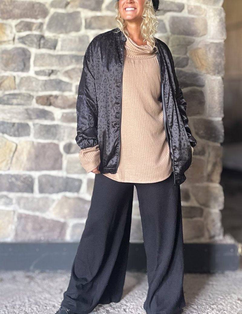 Svart_Leopardmonstrad_Jacka_Koster_Black_251.jpg