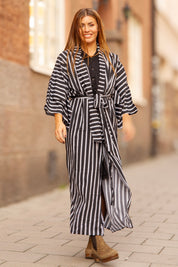 Sortstribet Kimono Aomori Sort
