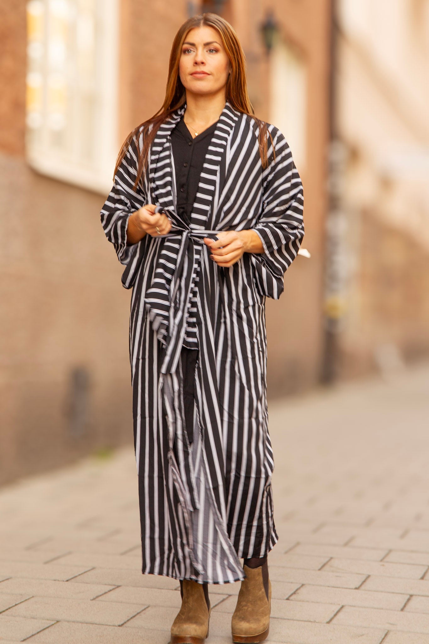 Sortstribet Kimono Aomori Sort