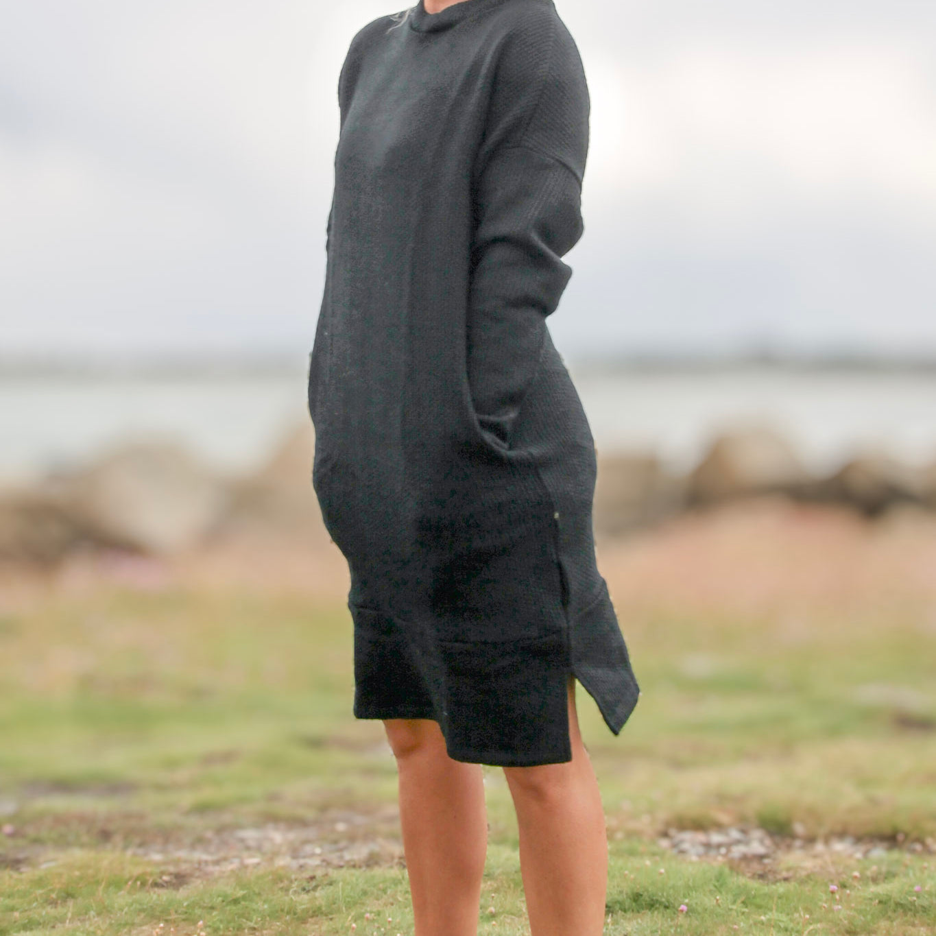 Svart_Stickad_Trojklanning_Backa_Black_256.jpg