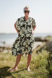 Svart/Hvit Bladmønstret Kaftan Kjole Blomst Hav Svart Hvit