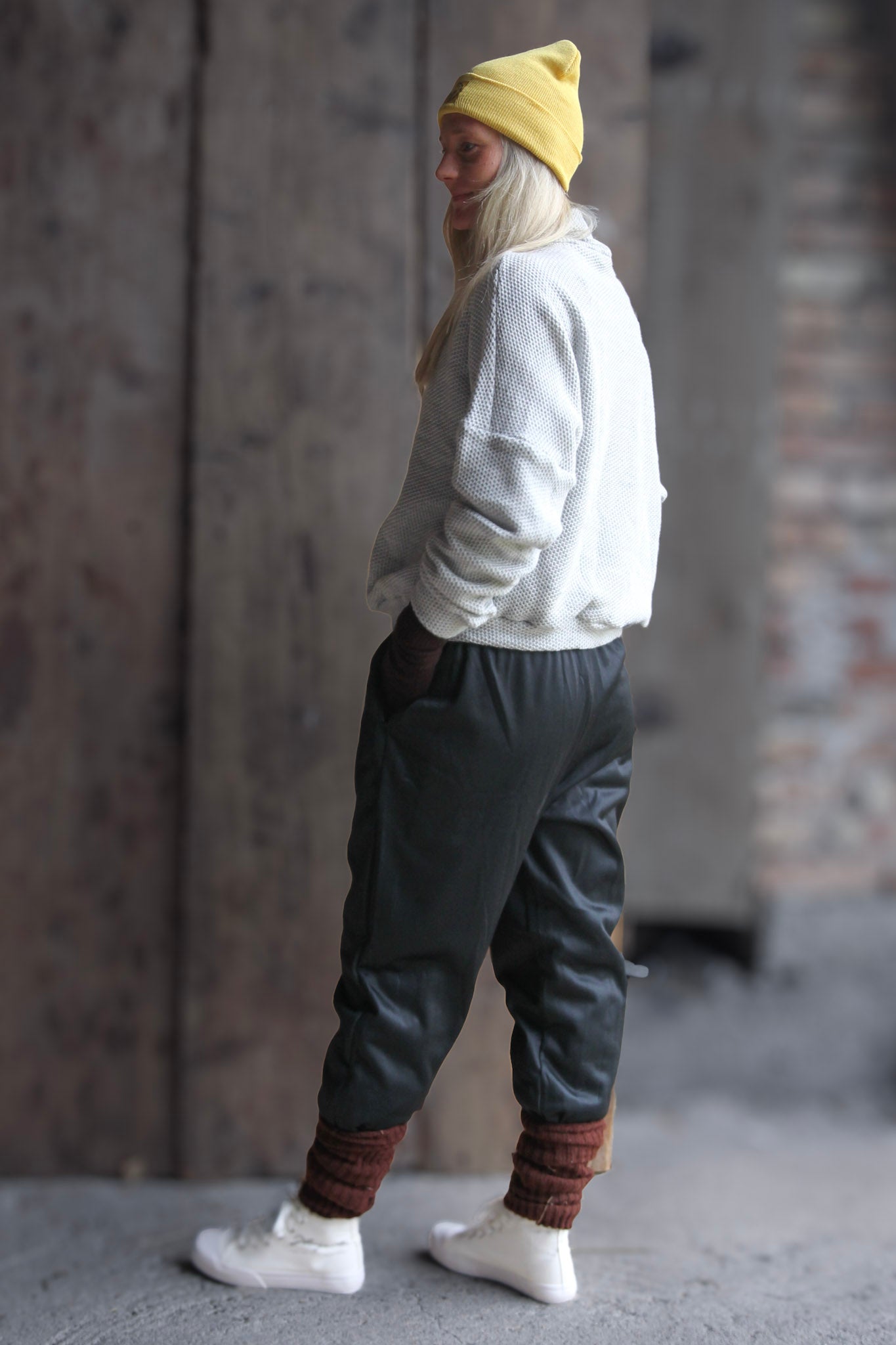 Svarta Mjukisbyxor Hängmatta Retro Black