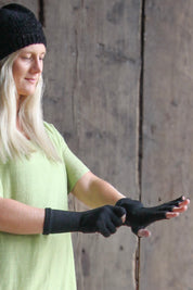 Svarta Halvvantar Tyra Black