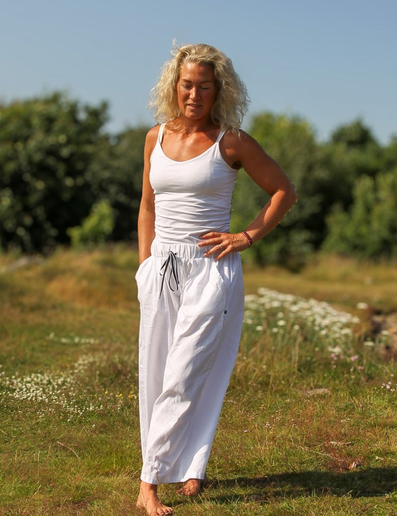 Vit_Byxa_Dhaliz_White_252.jpg