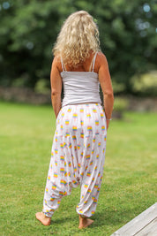 White Harem Pants Yoggi Icecream White Base