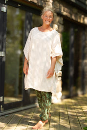 Hvid Tunika Whisper Cream Base Stripe