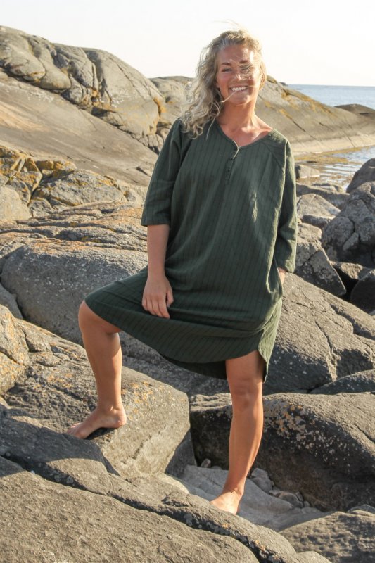 Green Dress Feald Green Base Stripe