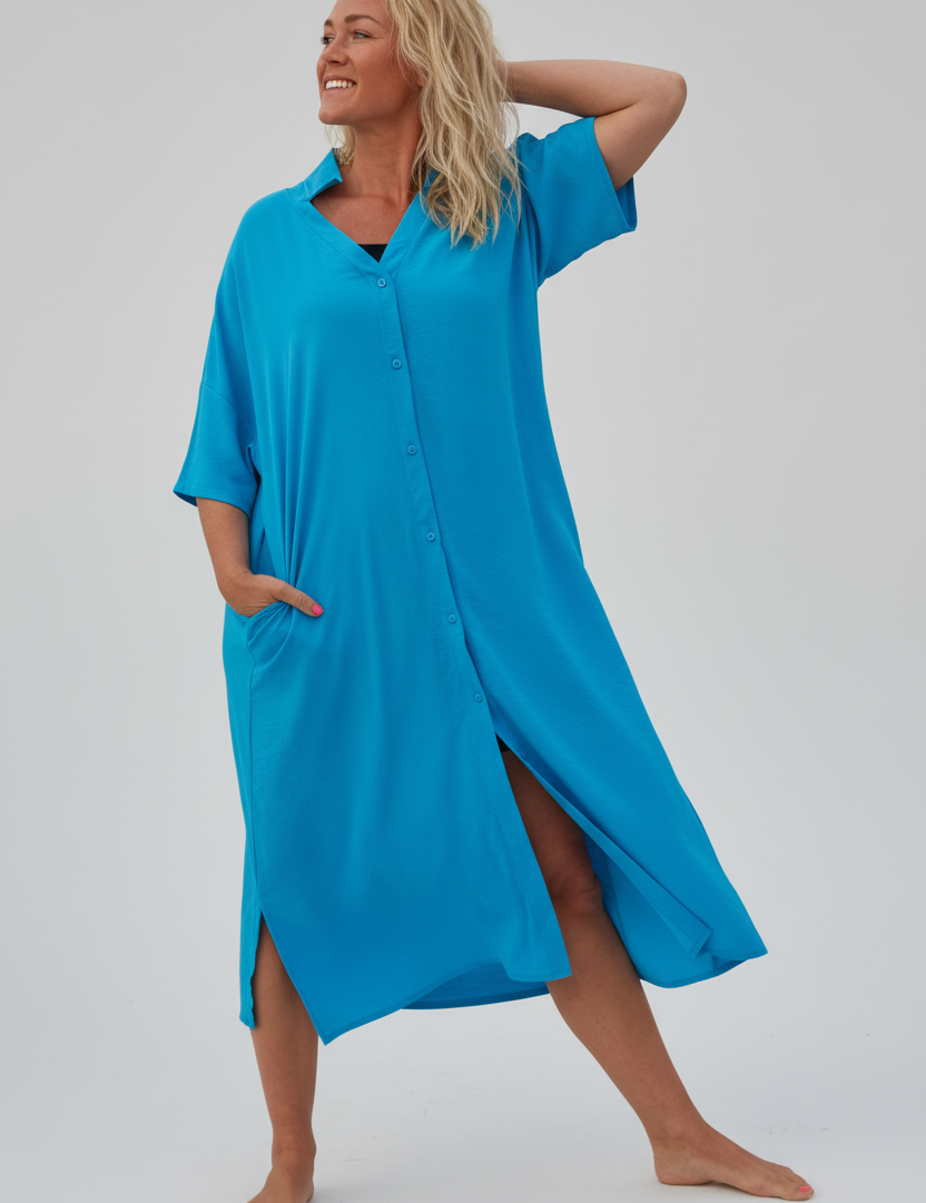 enhanced-Bla_Klanning_Sahara_Longshirt_Blue_250_2048x2048_4bbd6575-aab6-4f9b-84e5-40b3ee2b13e5.png