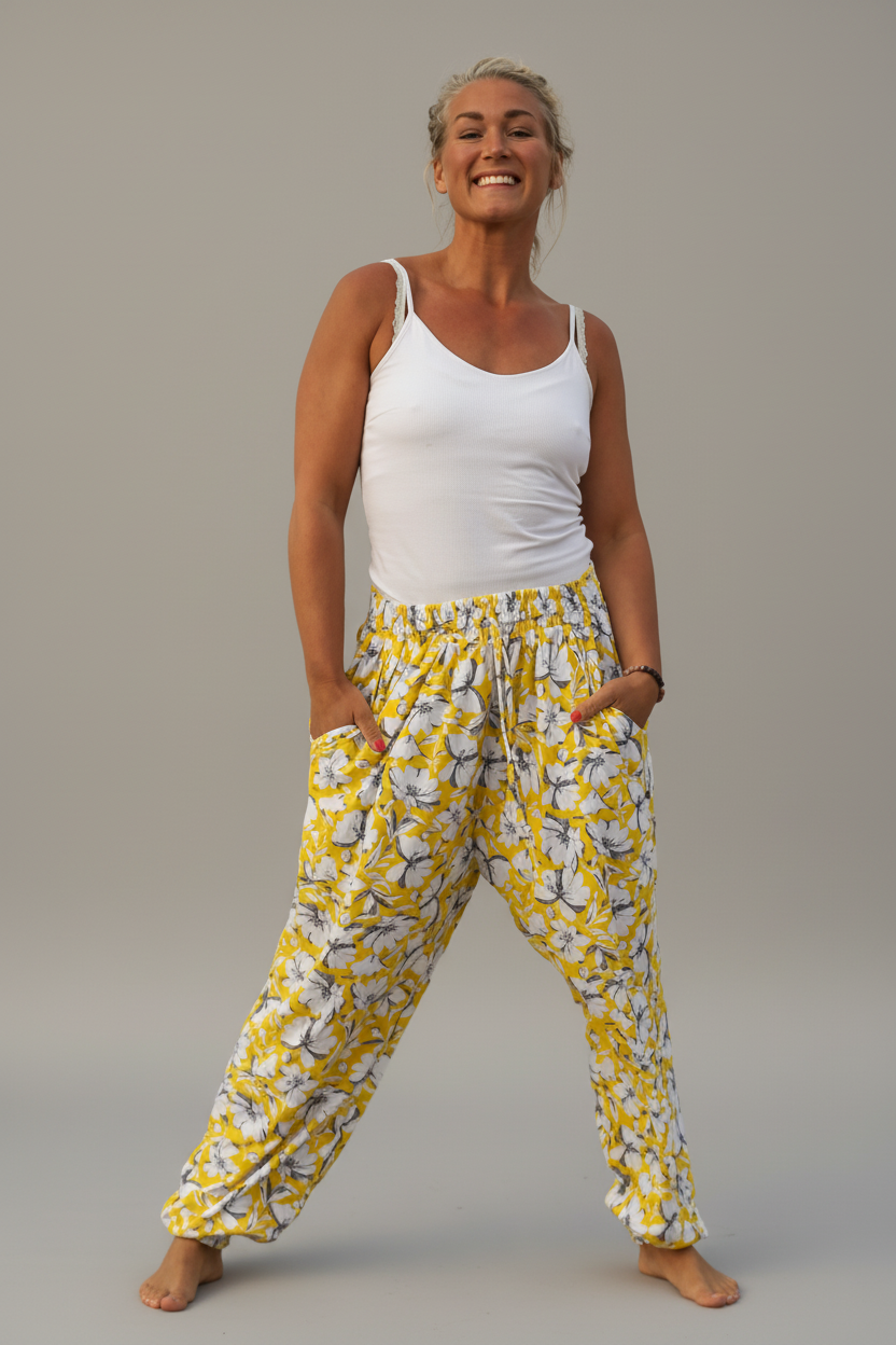 Yellow Pants Nova Yellow Base