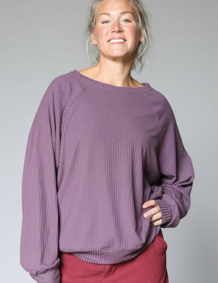 enhanced-Lila_Ribbad_Troja_Soft_Purple_Grey_254_2048x2048_42c2569f-7a47-49e9-aa4a-a6d09adb6998.png