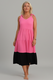 Pink &amp; Black Kjole Solby Pink &amp; Black 