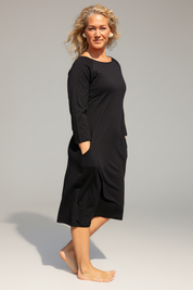 Schwarzes Kleid Juniskär Schwarz